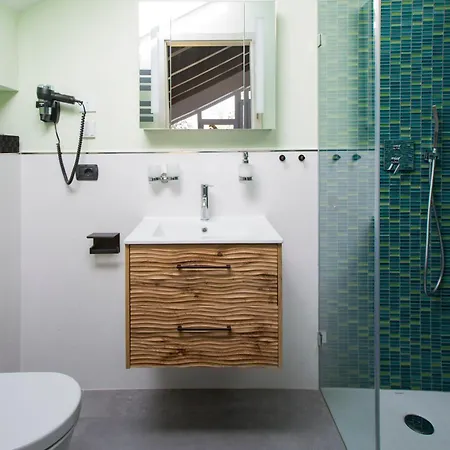 Frühstückspension Rita Pool & *