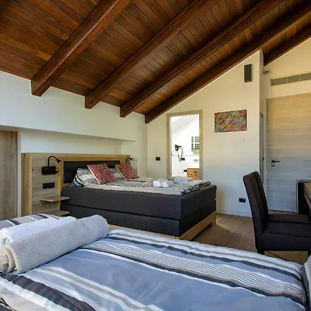 Rita Pool & Frühstückspension