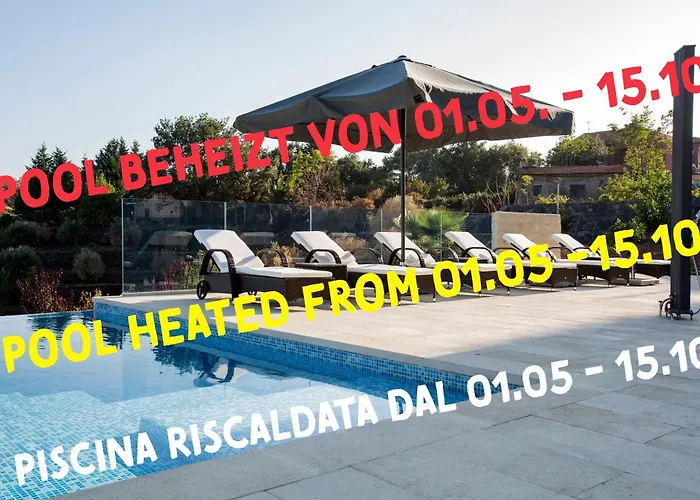 Rita Pool &