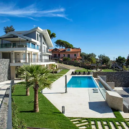 Rita Pool & Bed & Breakfast Mascalucia