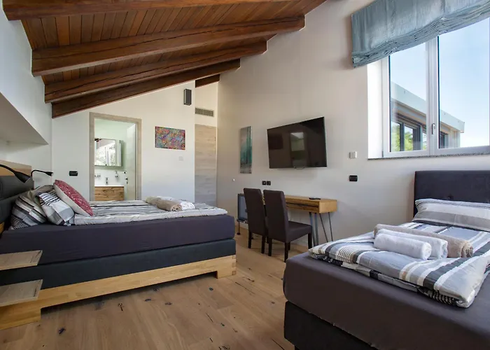 Bed and breakfast Rita Pool &