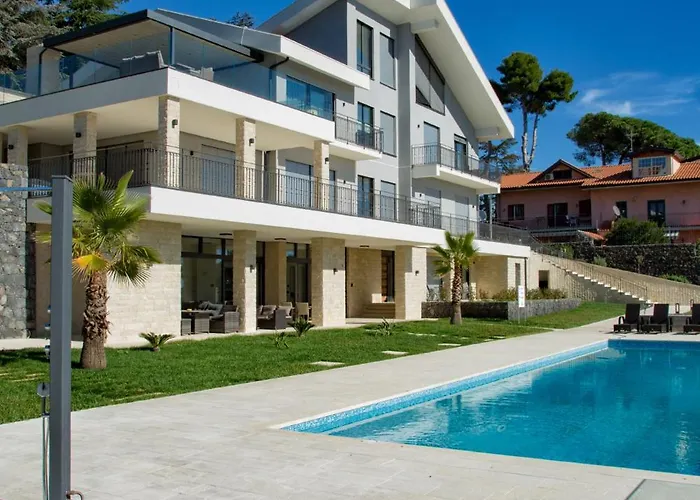 Bed and breakfast Rita Pool & Mascalucia