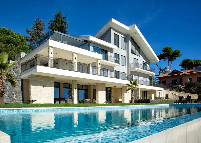 Bed and breakfast Rita Pool & *