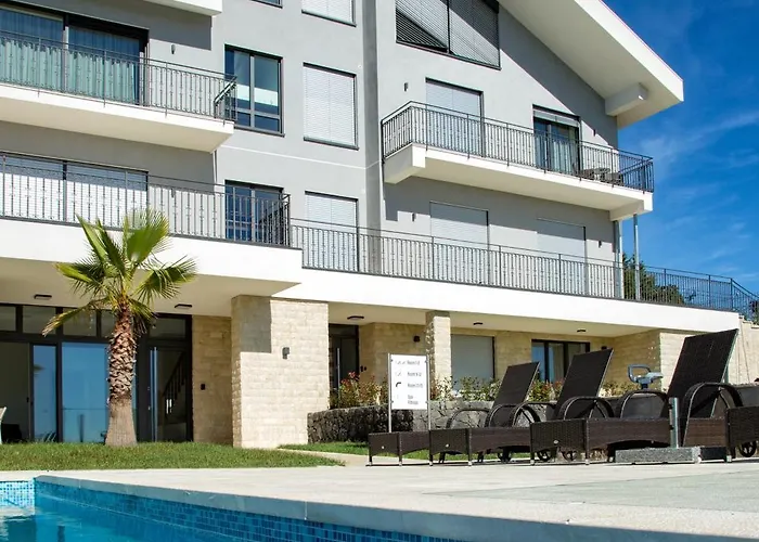 Rita Pool & * Mascalucia